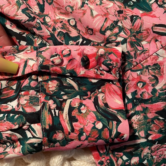 Long sleeve dress with front split - Picture 4 of 6